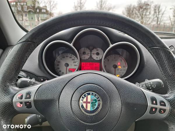 Alfa Romeo 147 1.9 JTD Progression - 10