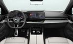 BMW Seria 5 520d xDrive mHEV - 3