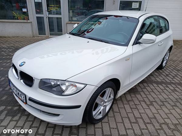 BMW Seria 1 116i - 12