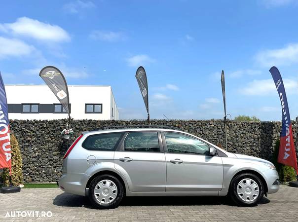 Ford Focus 1.6 16V Ambiente - 15