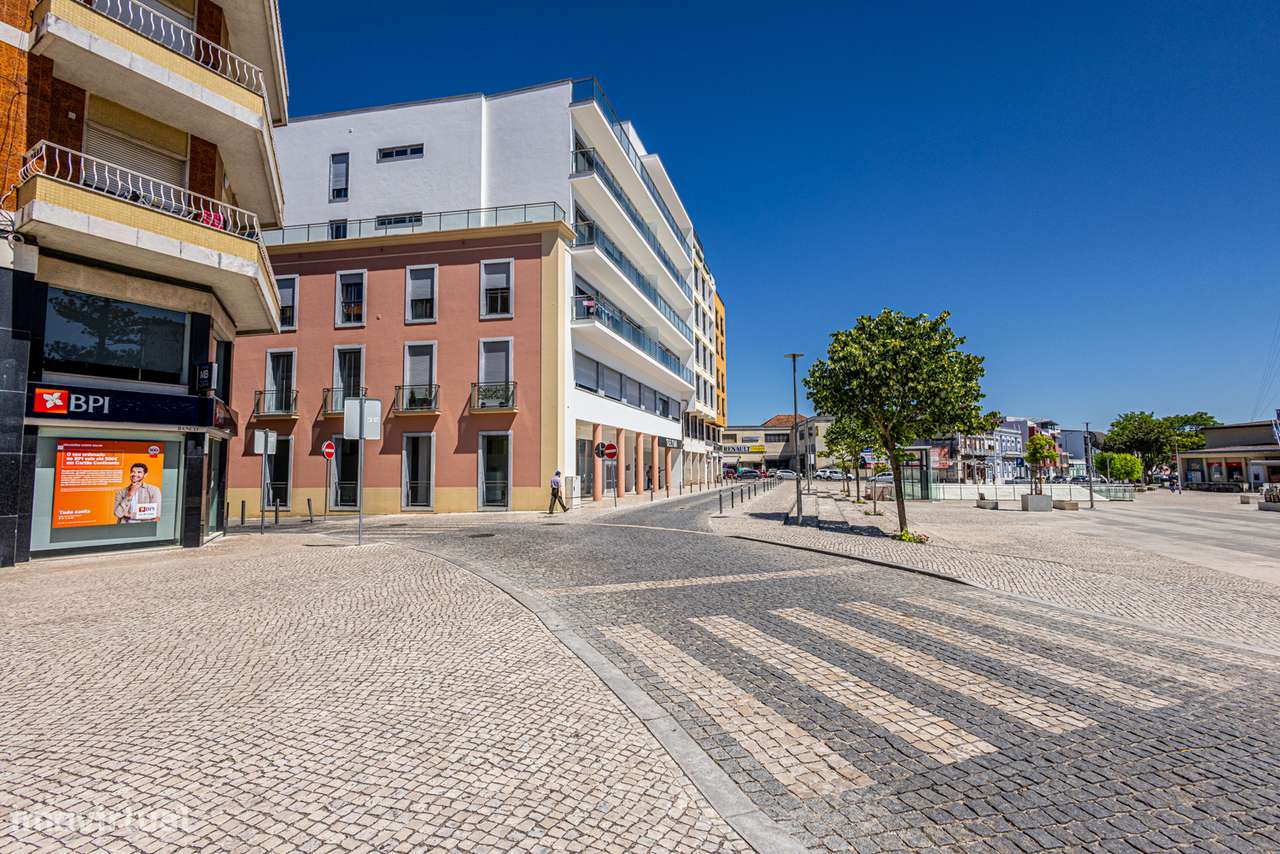 Apartamento T3 de Excelência no Centro do Cartaxo-5