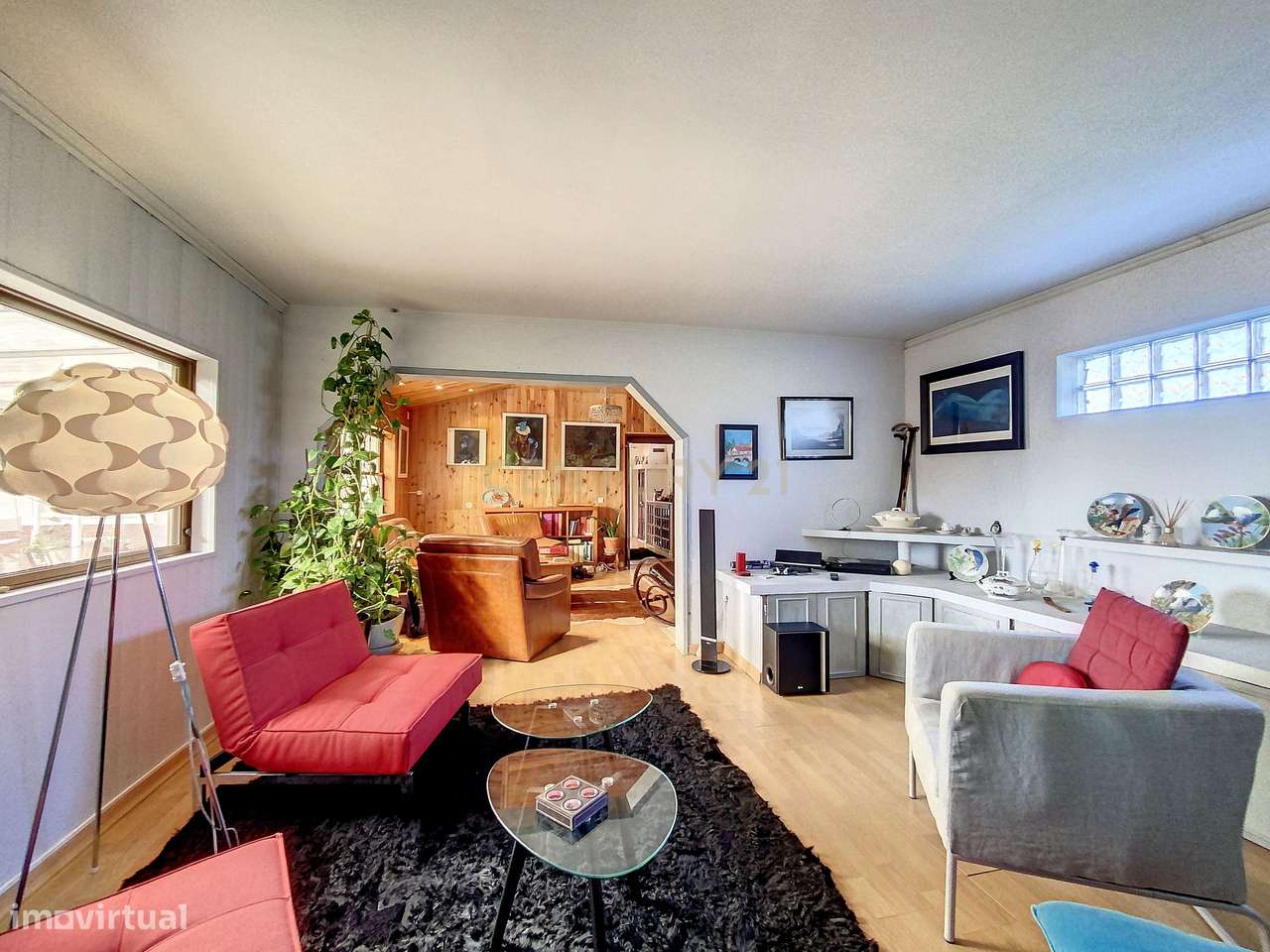 Vende-se Moradia Isolada T5 - Grande imagem: 3/27