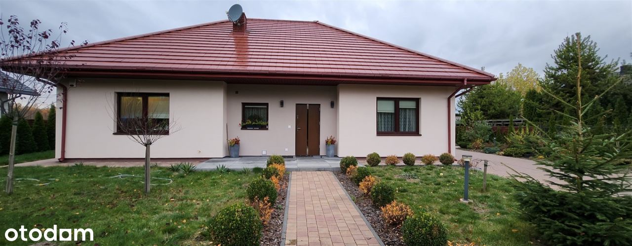 Dom, 110 m², Biała