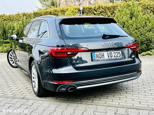 Audi A4 Avant 2.0 TDI ultra S tronic - 21