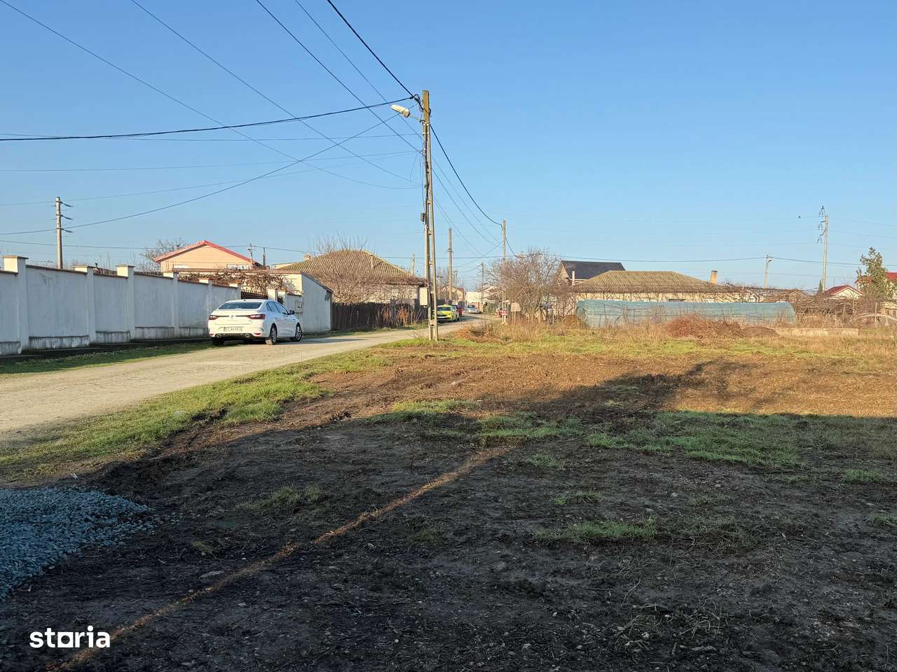 COMISION 0% - POIANA - Teren intravilan intre case-5