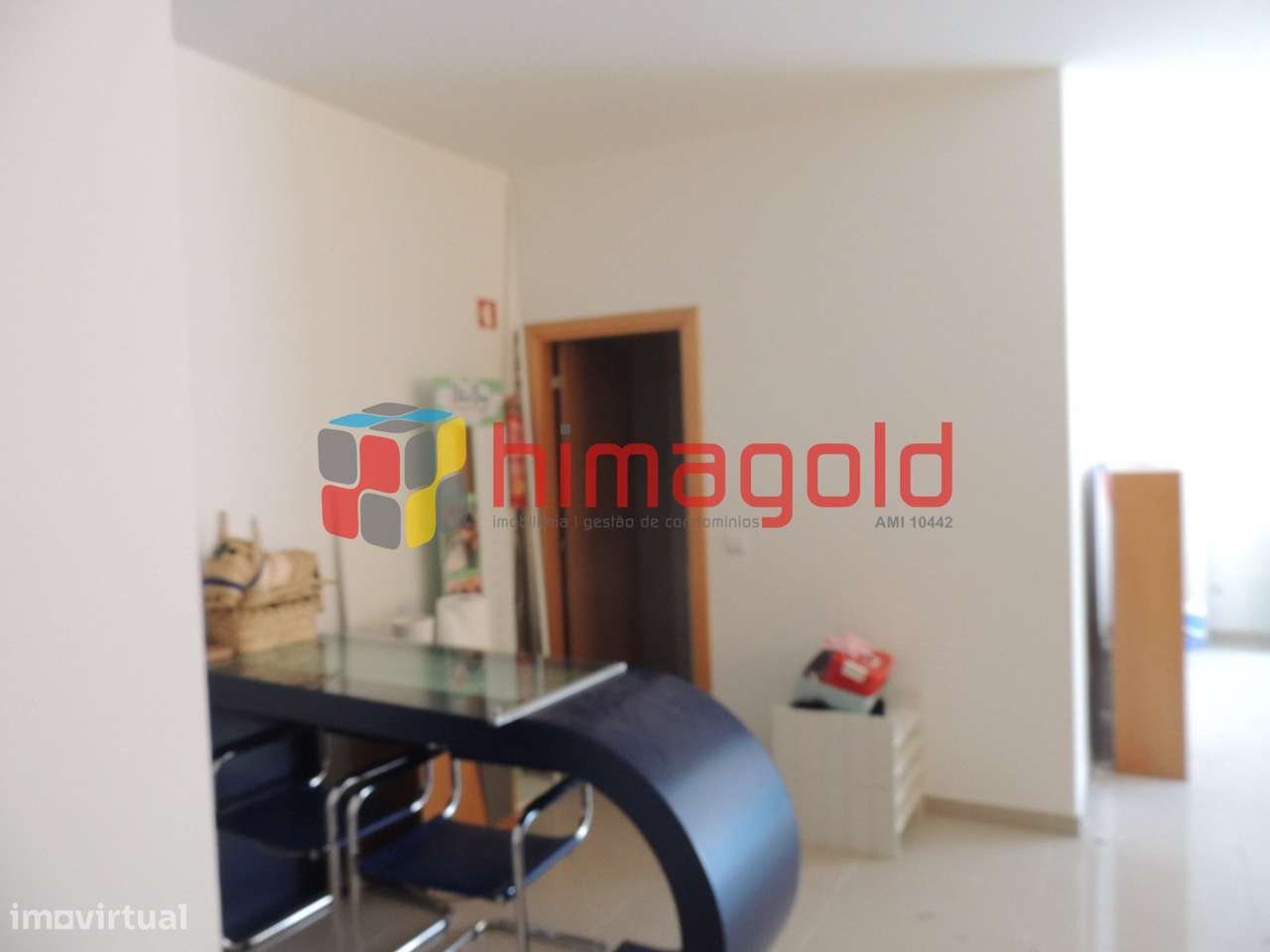 Loja R/Ch - Centro Porto de Mós - Grande imagem: 5/7