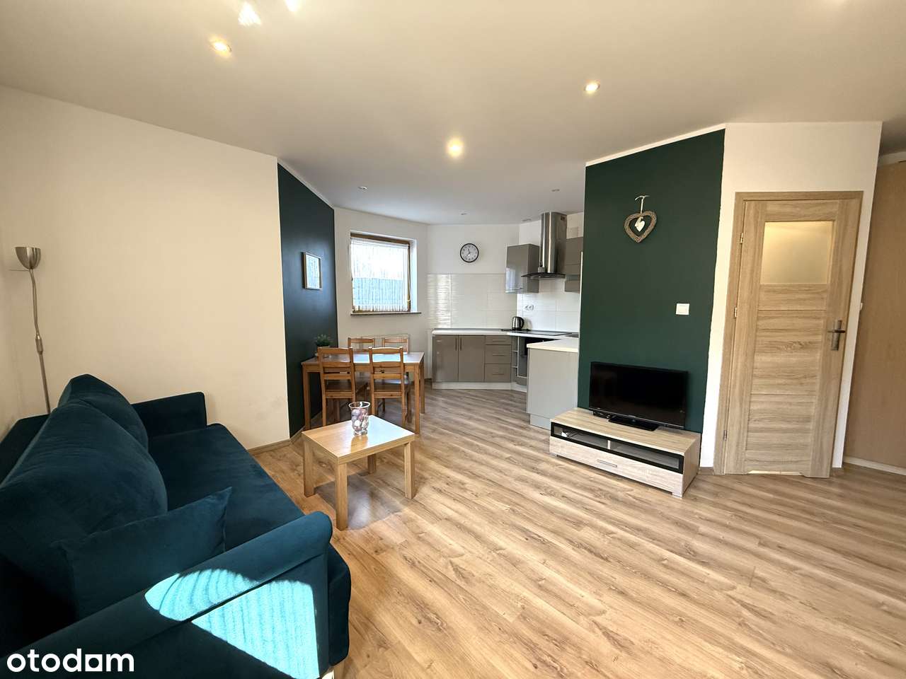 Inwestuj w Karpaczu! Kawalerka gotowa do wynajmu na Święta|Sylwestra!-0