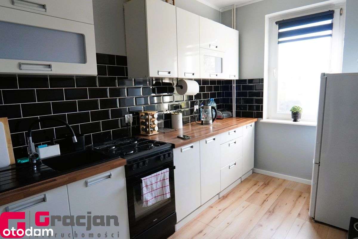 Wygodne 2 pokoje z dużą loggią - Pełny obrazek: 5/10