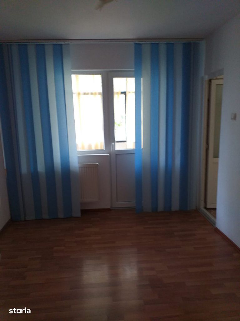 Vand apartament 2 camere Cartier Micro 14 judetul Buzau