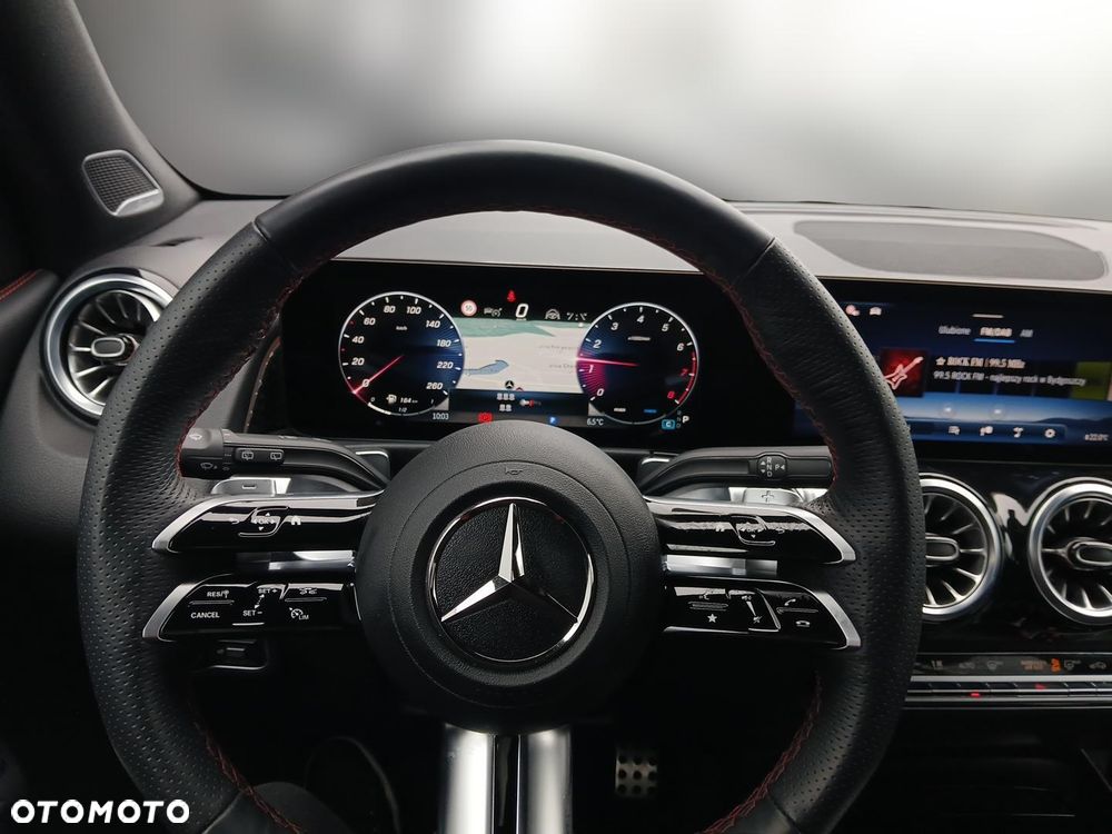 220 4matic 190KM Pakiet AMG Premium Distronic HAK 7os. Burmester FV23%