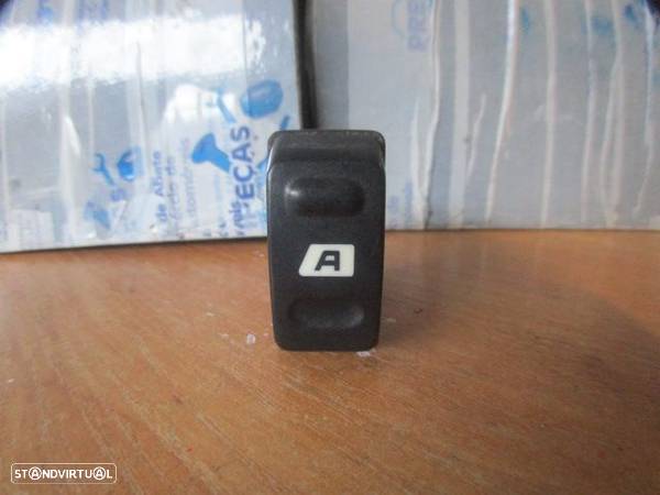 Interruptor Inter4261 CITROEN XSARA PICASSO 2001 1.6 I 95CV 5P PRETO VIDROS - 1