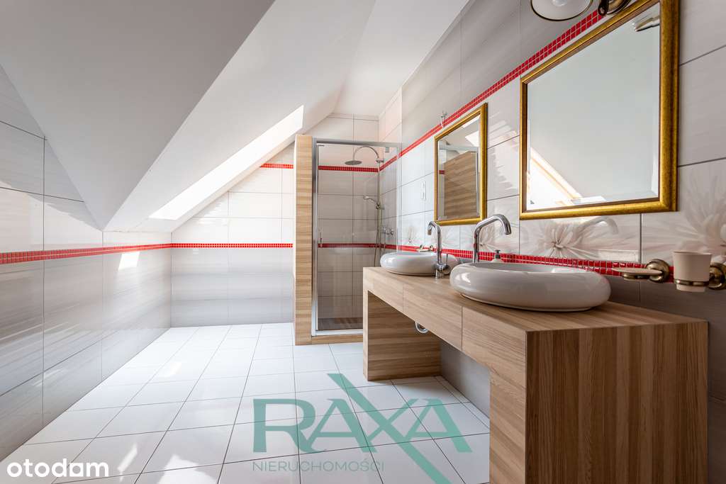 Przestronny dom nad jeziorem-8