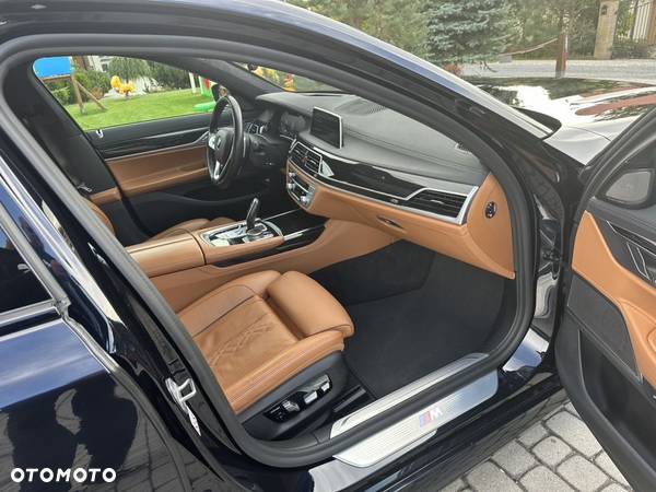 BMW Seria 7 730d xDrive - 25