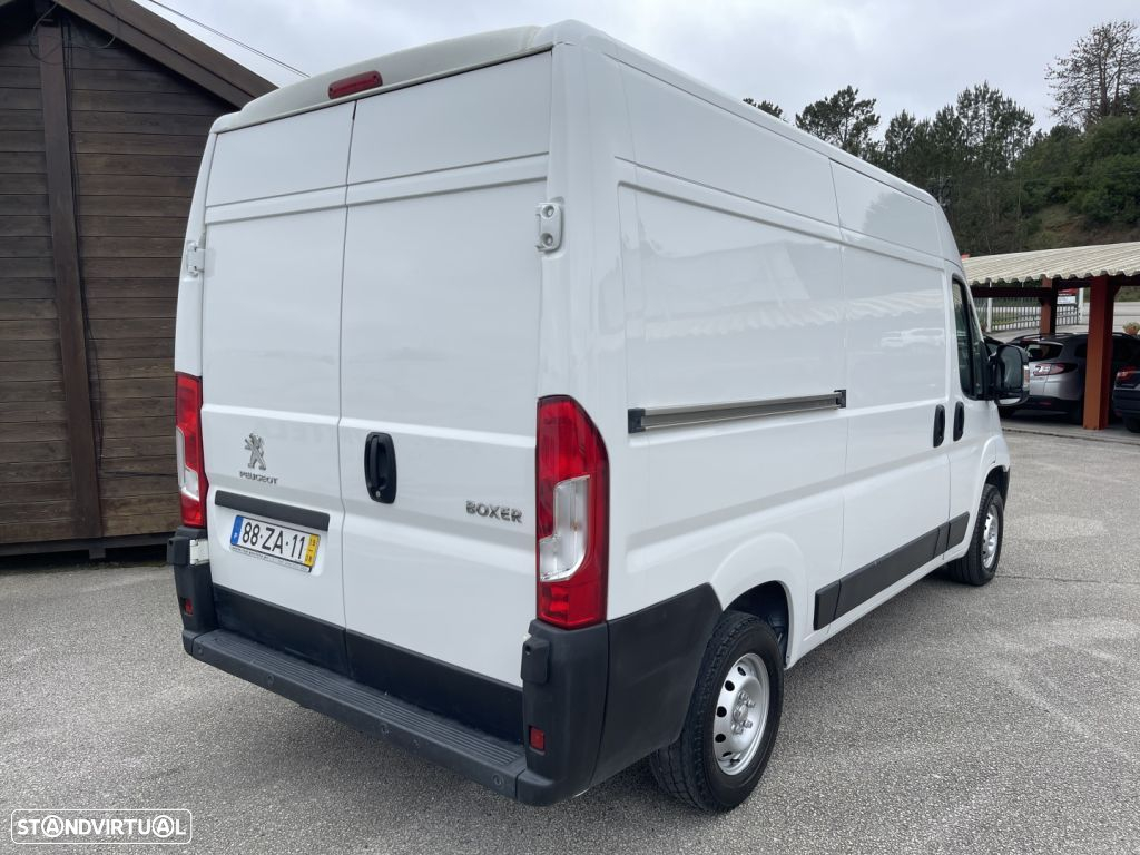 Peugeot Boxer 2.0BlueHDi L2H2 Premium - 3