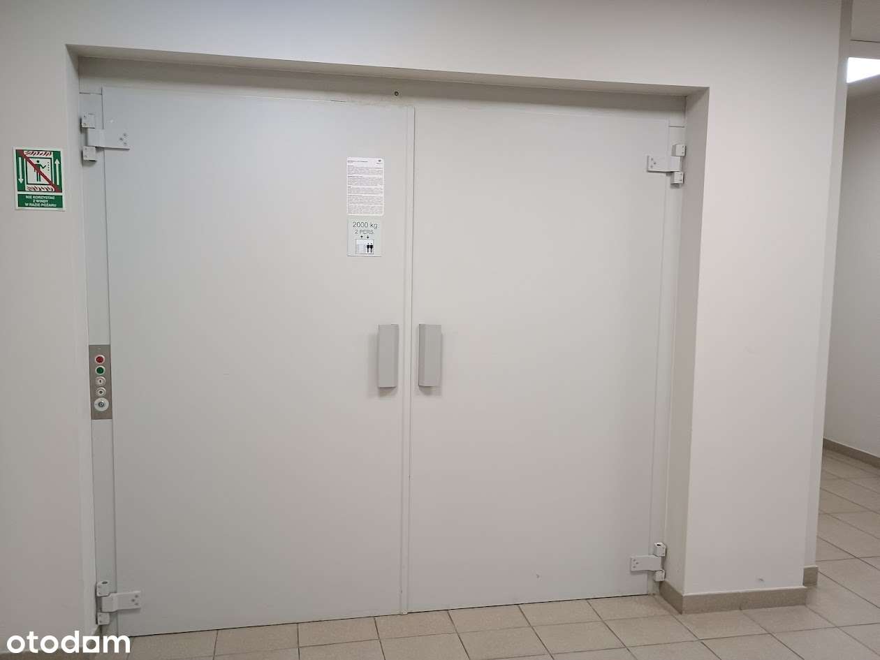 Pomieszczenia magazynowe 36,79m2 - wydzielone 4 boksy - Legnicka 59B-1