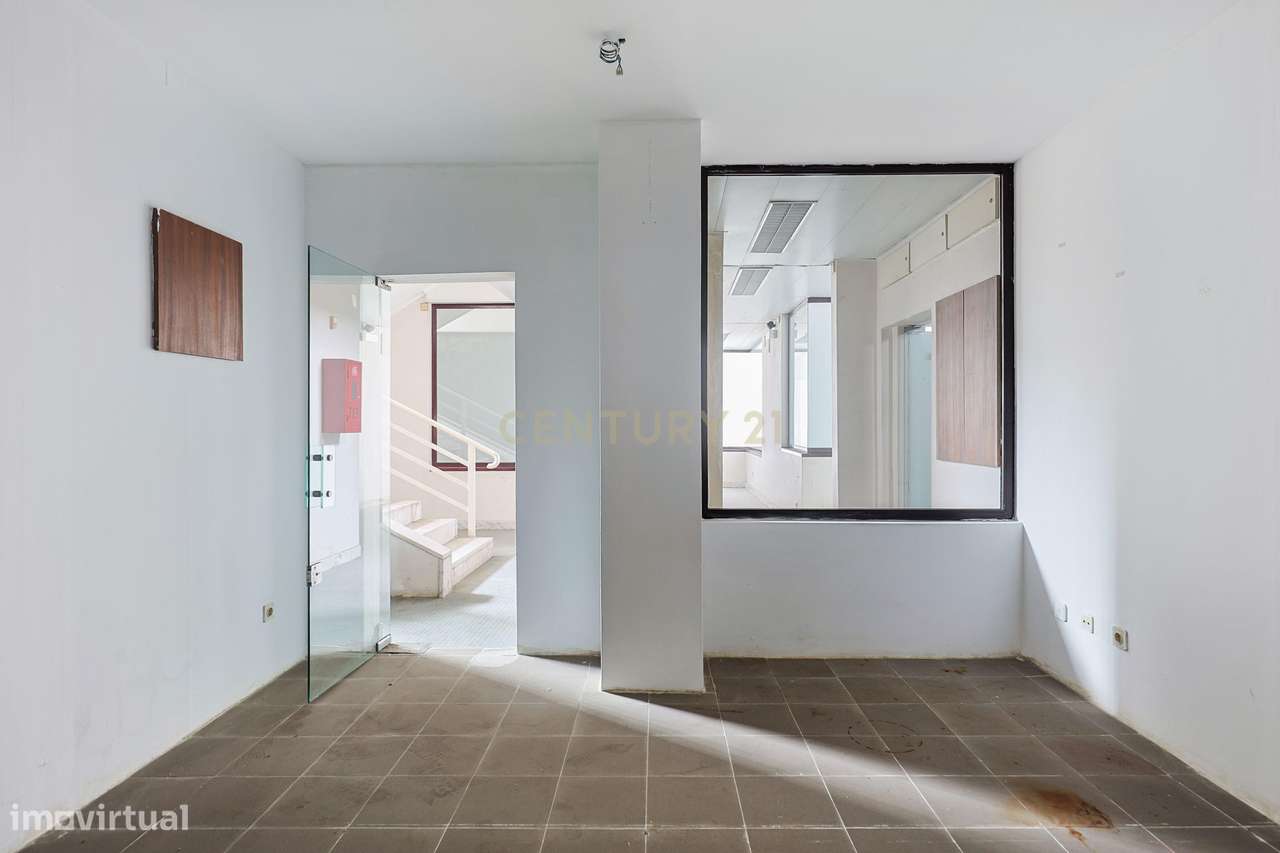 11 Lojas à Venda em bloco | 326 m² - Grande imagem: 5/17