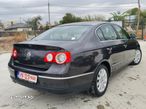 Volkswagen Passat Variant 2.0 TDI Comfortline DPF - 14