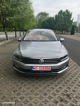 Volkswagen Passat Variant 1.6 TDI (BlueMotion Technology) Comfortline - 7