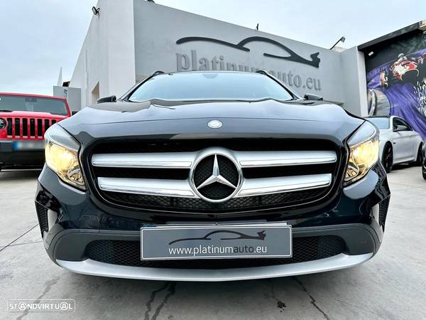 Mercedes-Benz GLA 180 - 54