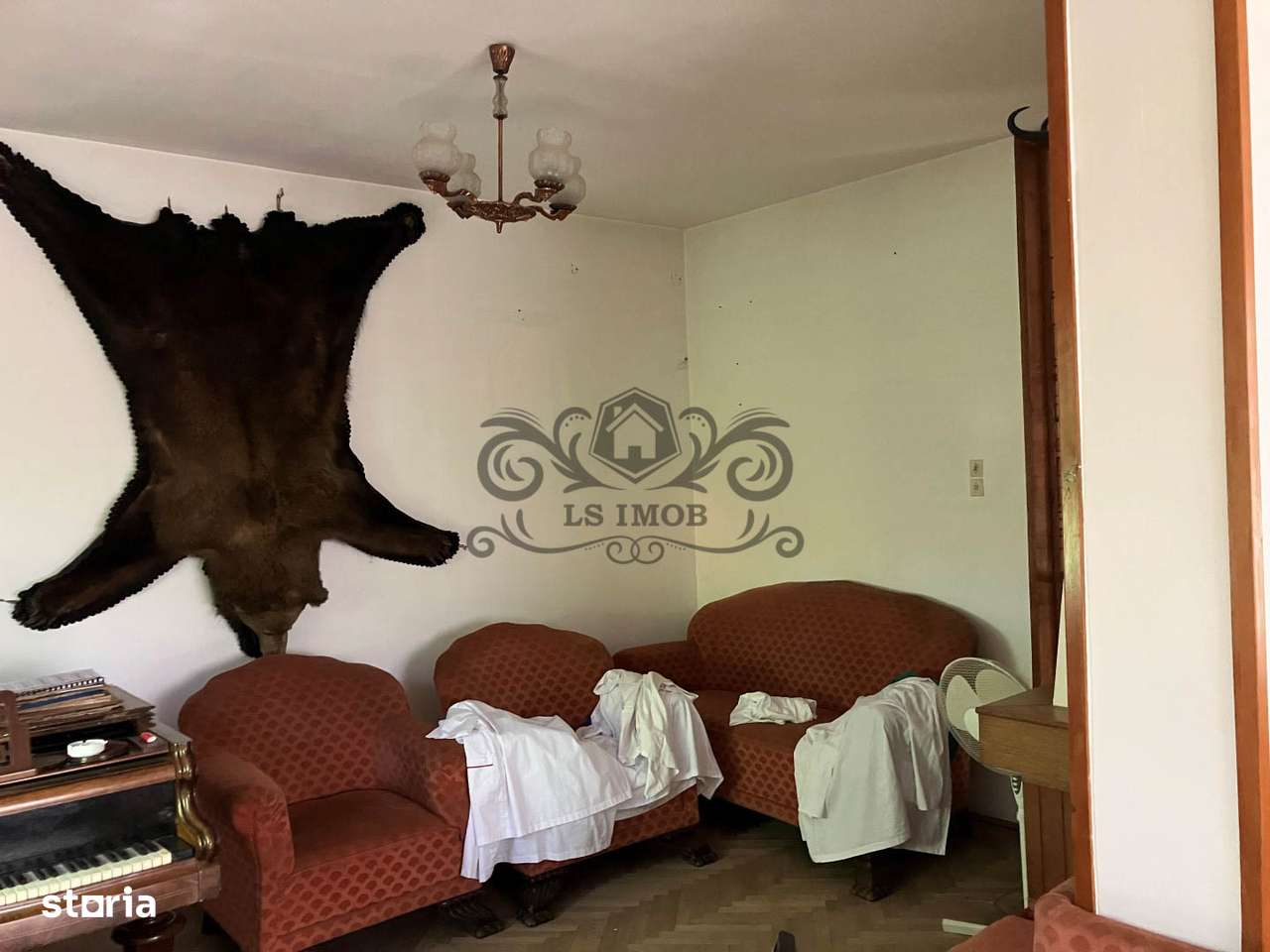 Vând Vilă deosebită cu 5 camere in Centrul Brașovului-8