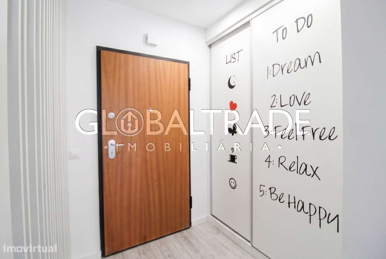 Apartamento T2 Renovado em Valbom-15