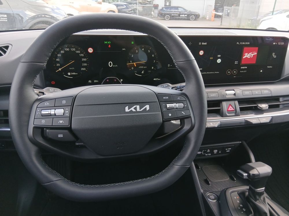 kia k4