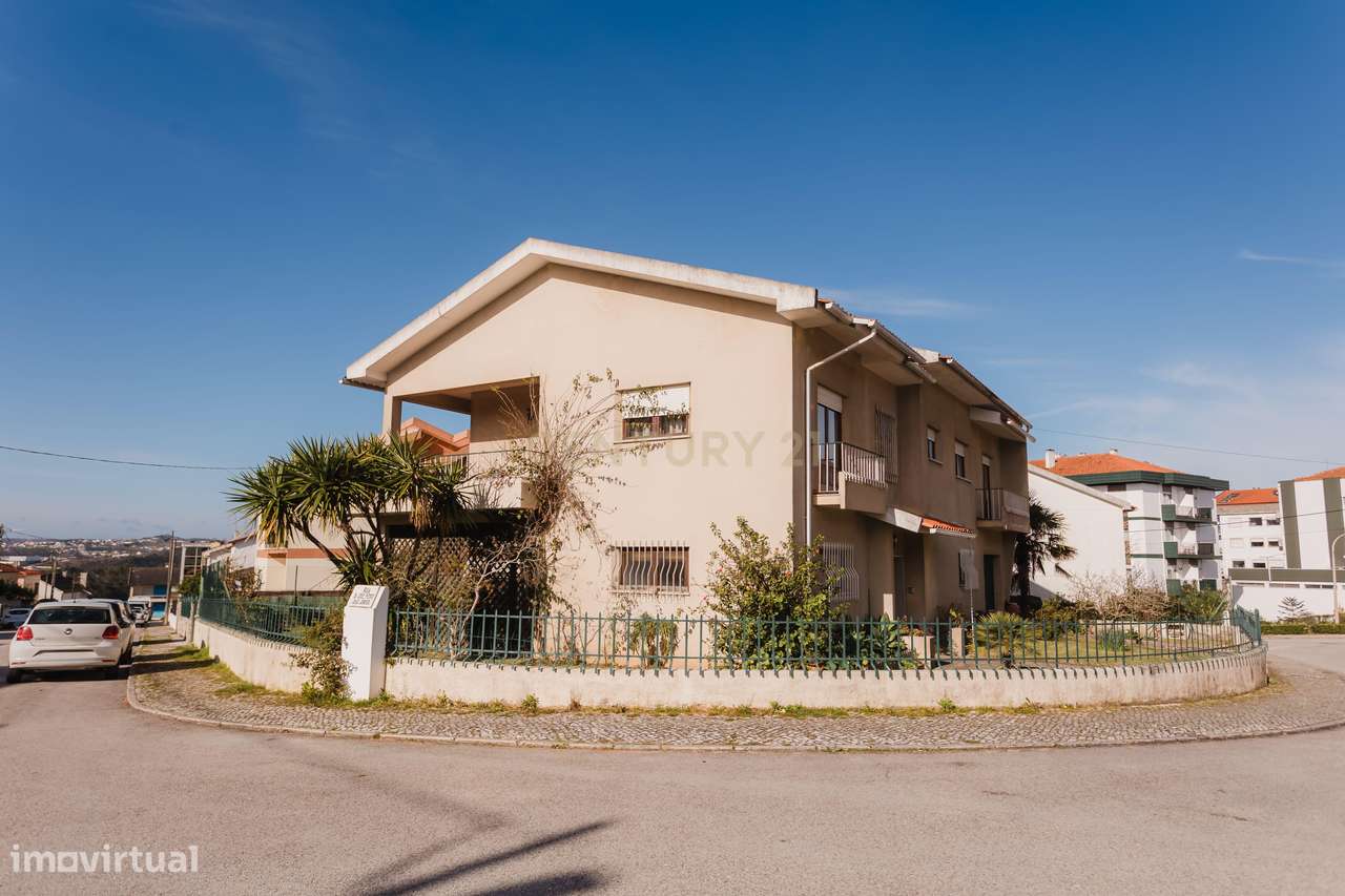 Moradia T3 | Cruz da Areia – Leiria - Grande imagem: 4/54