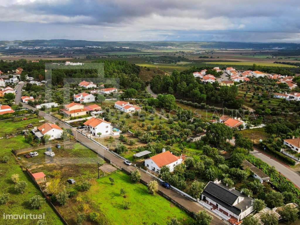 MORADIA TÉRREA com TERRENO-32