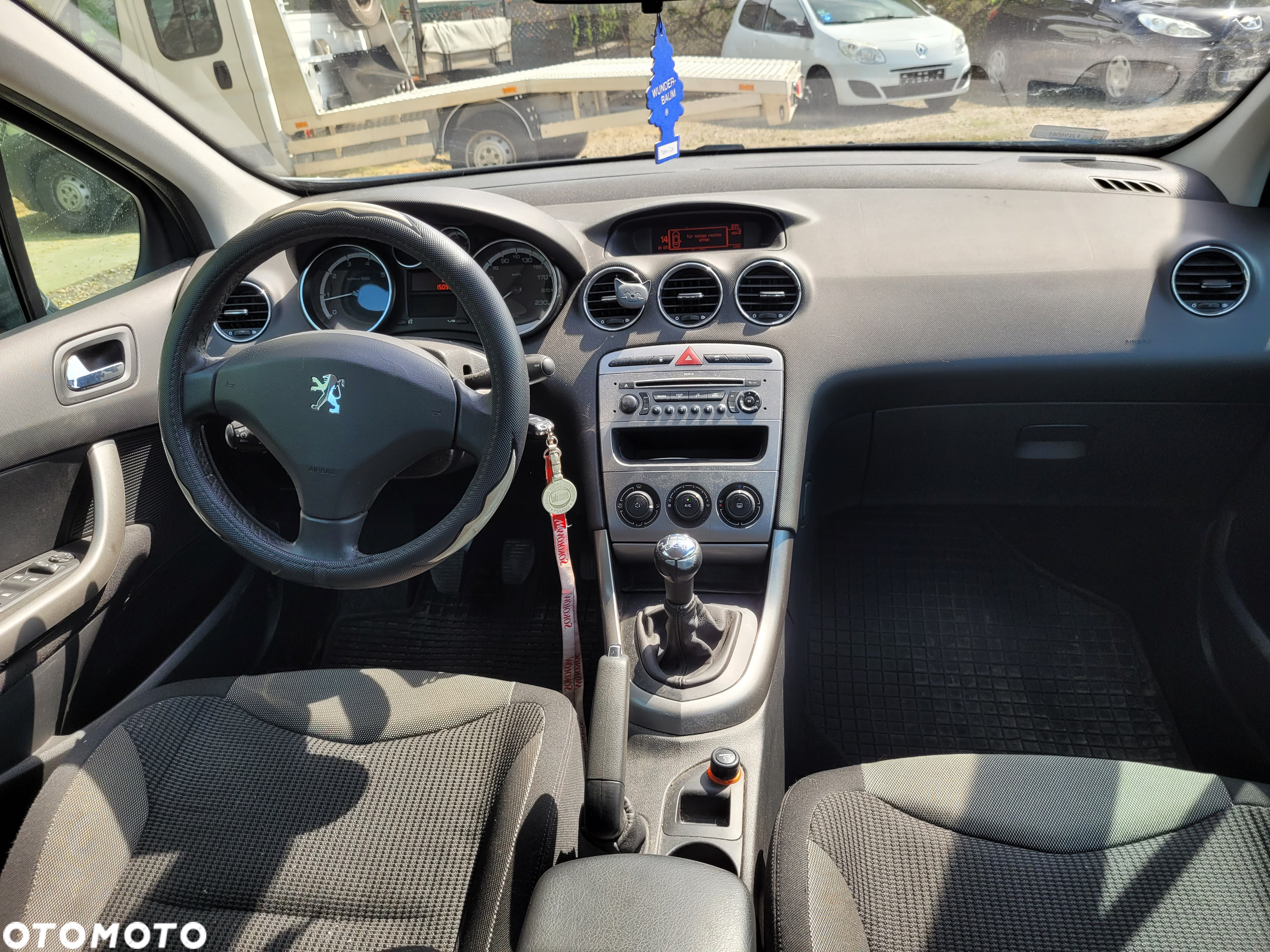 Peugeot 308 1.6 Premium - 8