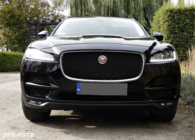 Jaguar F-Pace 2.0 i4D AWD Pure - 5