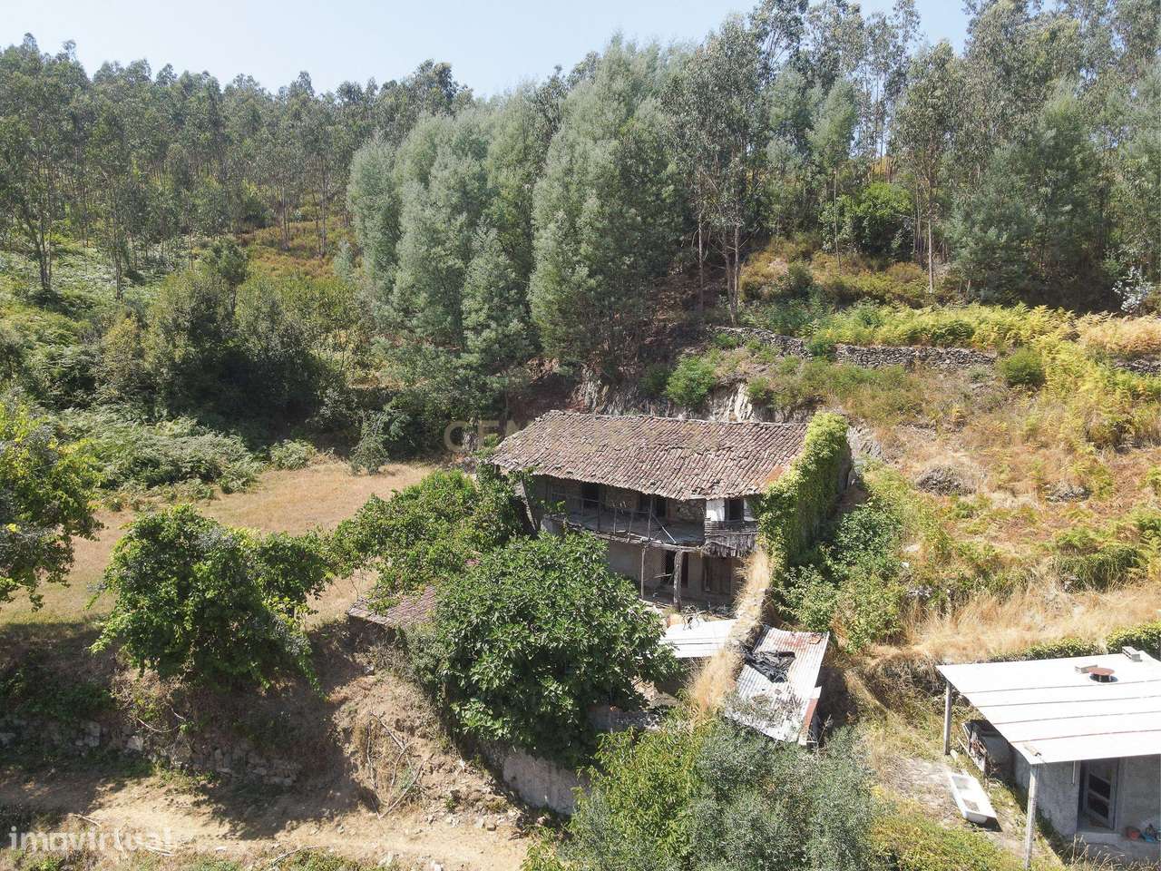 Moradia para Reabilitar, em Vila Nova de Poiares, com Vista para a Mon - Grande imagem: 5/18