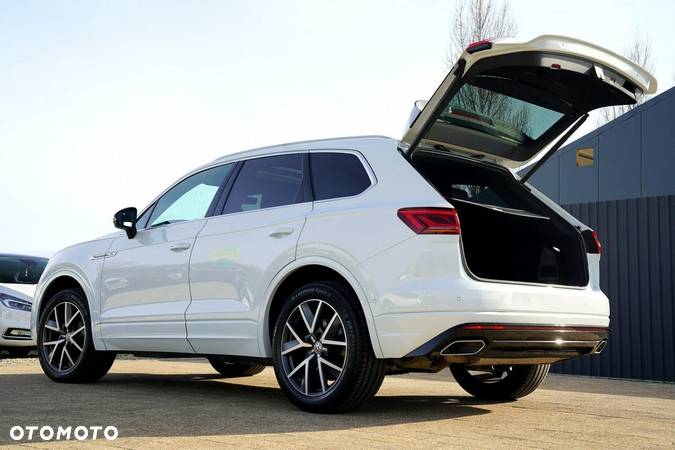 Volkswagen Touareg 3.0 V6 TDI 4Motion DPF Automatik R-Line - 7