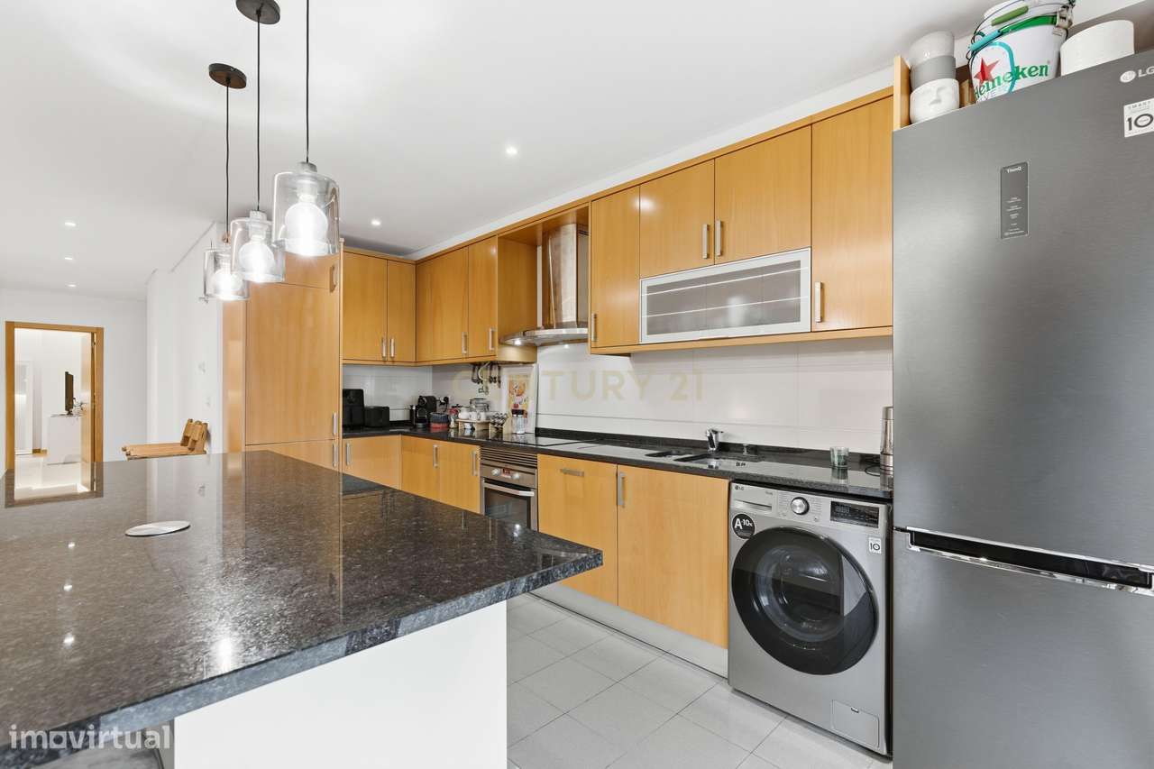 Apartamento T1 com Box e Varanda - Colinas do Cruzeiro - Grande imagem: 4/21