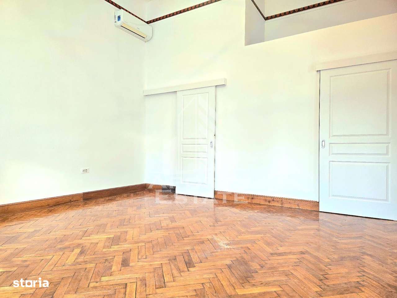 Spatiu comercial 102 mp - Imagine principală: 2/7