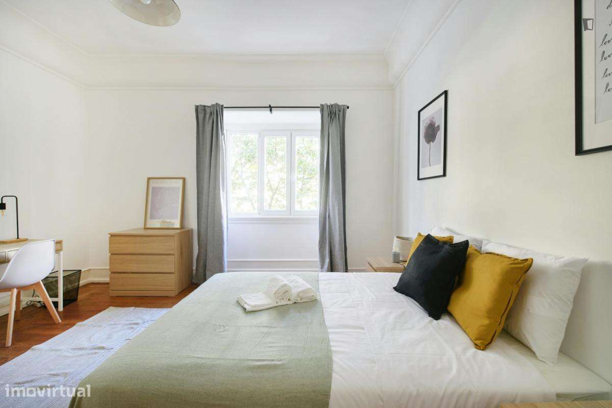 Quarto - localizado em Avenida da Liberdade Lisbon - Grande imagem: 5/8