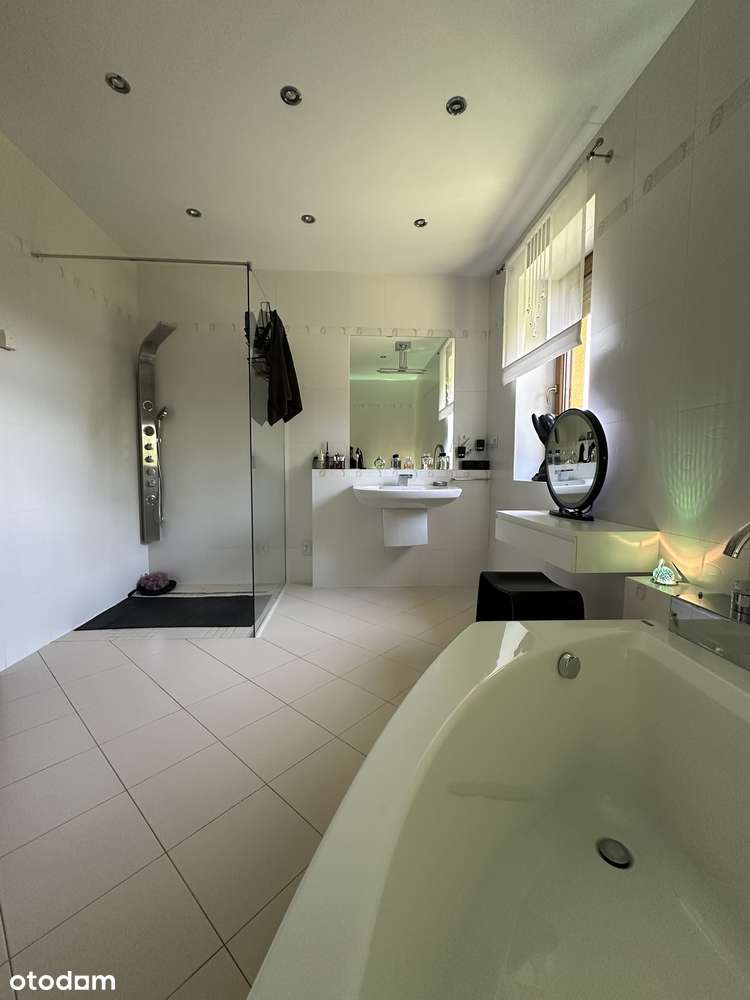 Dom, 240,30 m², Mosina-13