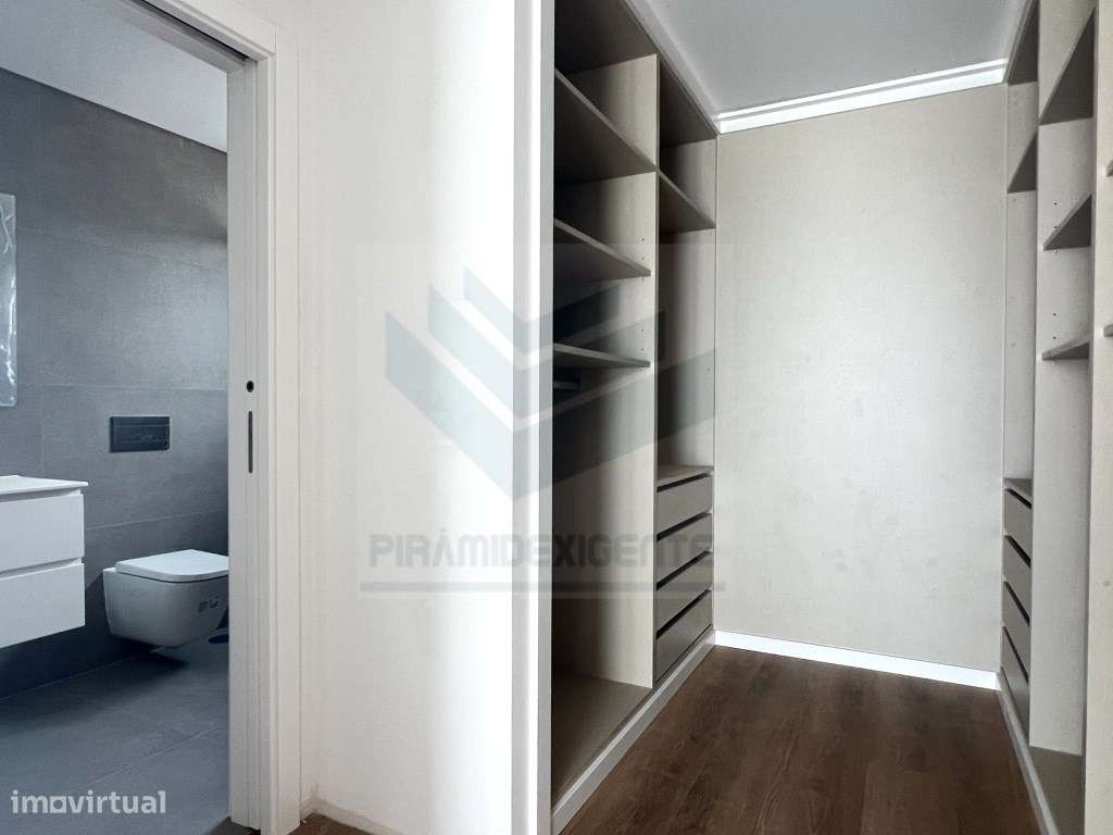 Moradia, Lavandaria, Piscina, Excelente Localização AZEITÃO!-10
