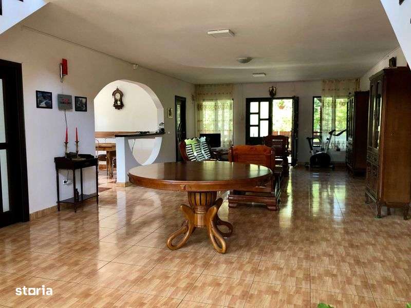 Vand casa Cordun P+1+M 330mp / 1710 mp - Imagine principală: 5/7