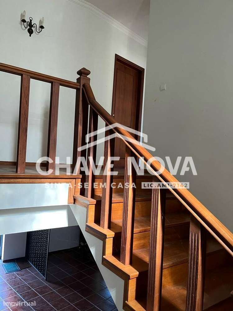 Moradia individual 3 Quartos, para Venda por 258.000 € em Oliveira do-11