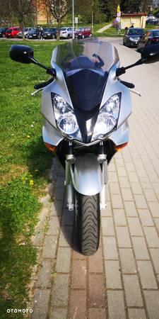 Honda VFR - 18