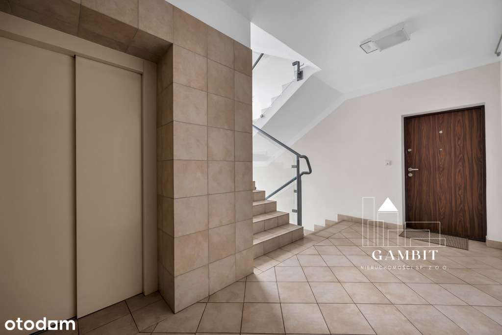Centrum, 3 pok. balkon i loggia, dwustronne-13