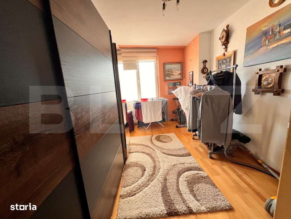 Apartament 4 camere zona Maier(pod depozitare,boxa,uscatorie) - Imagine principală: 3/4