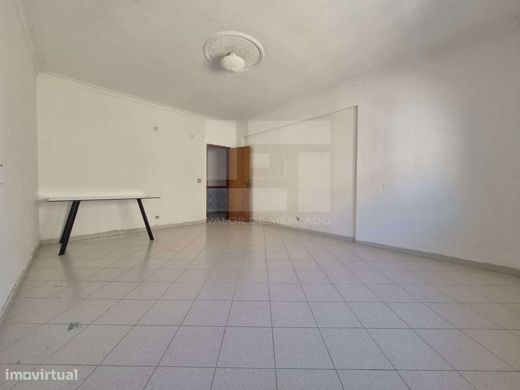 APARTAMENTO T2 - SERRA DAS MINAS-4