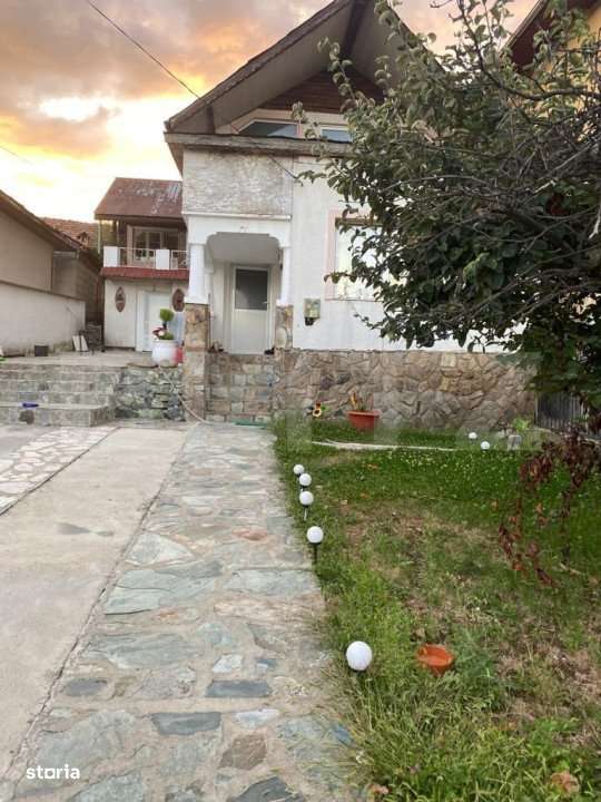 Casa plan parter si mansarda, 100mp utili, zona Novaci - Imagine principală: 4/10