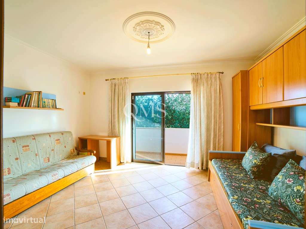 Um retiro intemporal no Algarve onde a elegância encontra a serenidade-16