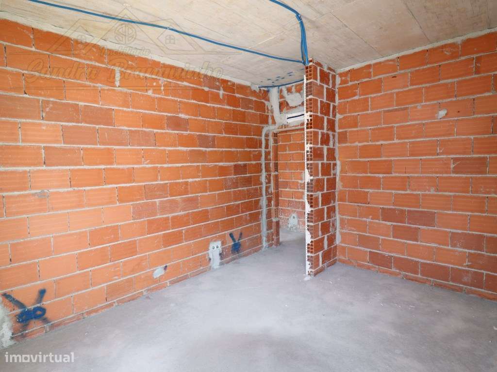 Moradia T3 NOVA estilo CONTEMPORÂNEO-31