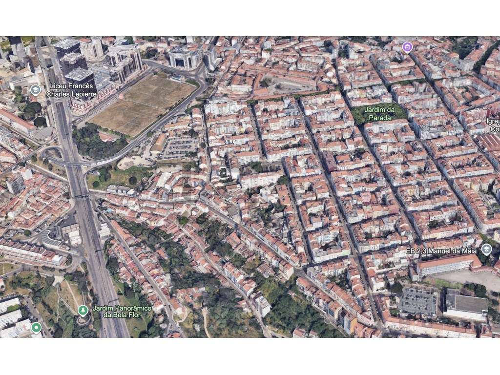 Terreno Urbano para Construção com PIP para Venda na Rua Maria Pia,...-7