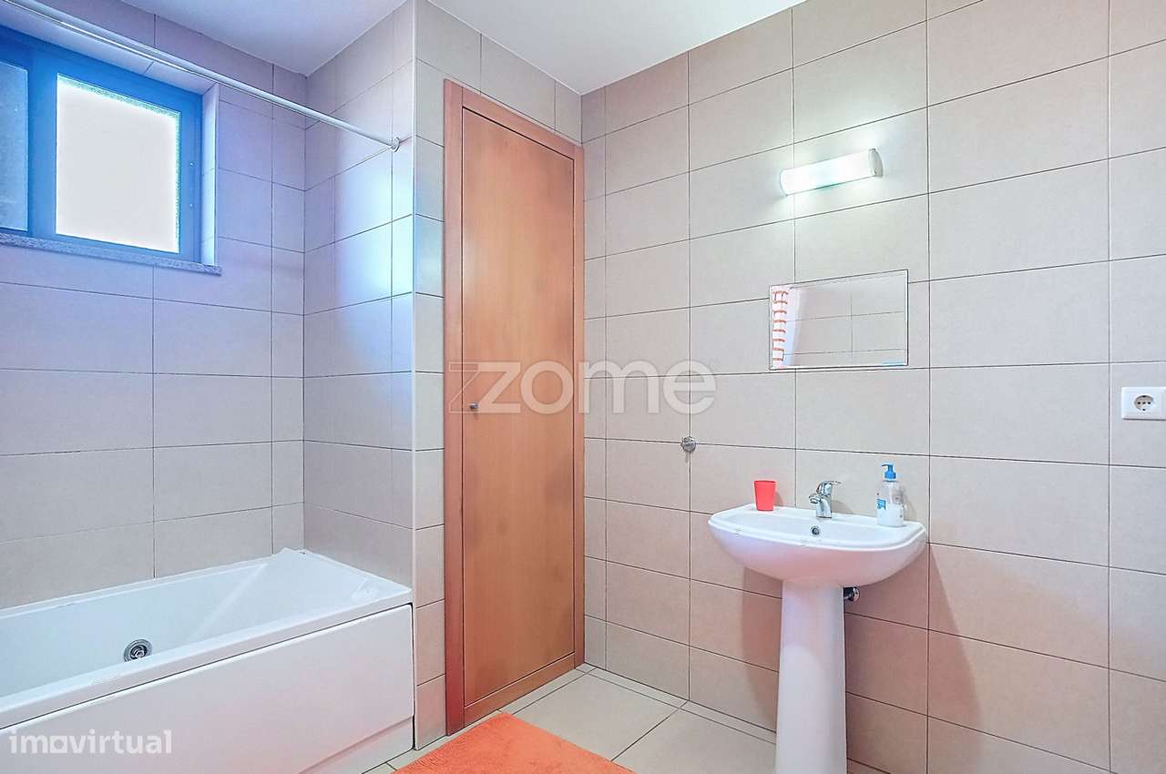 Excelente Moradia T5 + 1 em Vagos-17