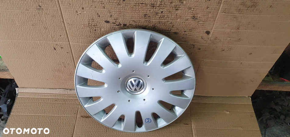 Dekielek kołpak kapsel 16" VW Passat B6 1K0601147G - 2