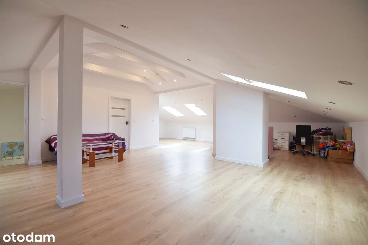 Dwupoziomowe przestronne mieszkanie z ogródkiem ! - Pełny obrazek: 5/8